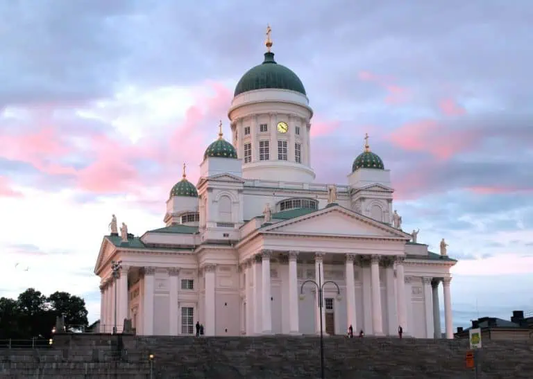 tallinn and helsinki ferry transfer day trip