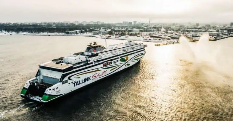 tallinn and helsinki ferry transfer day trip